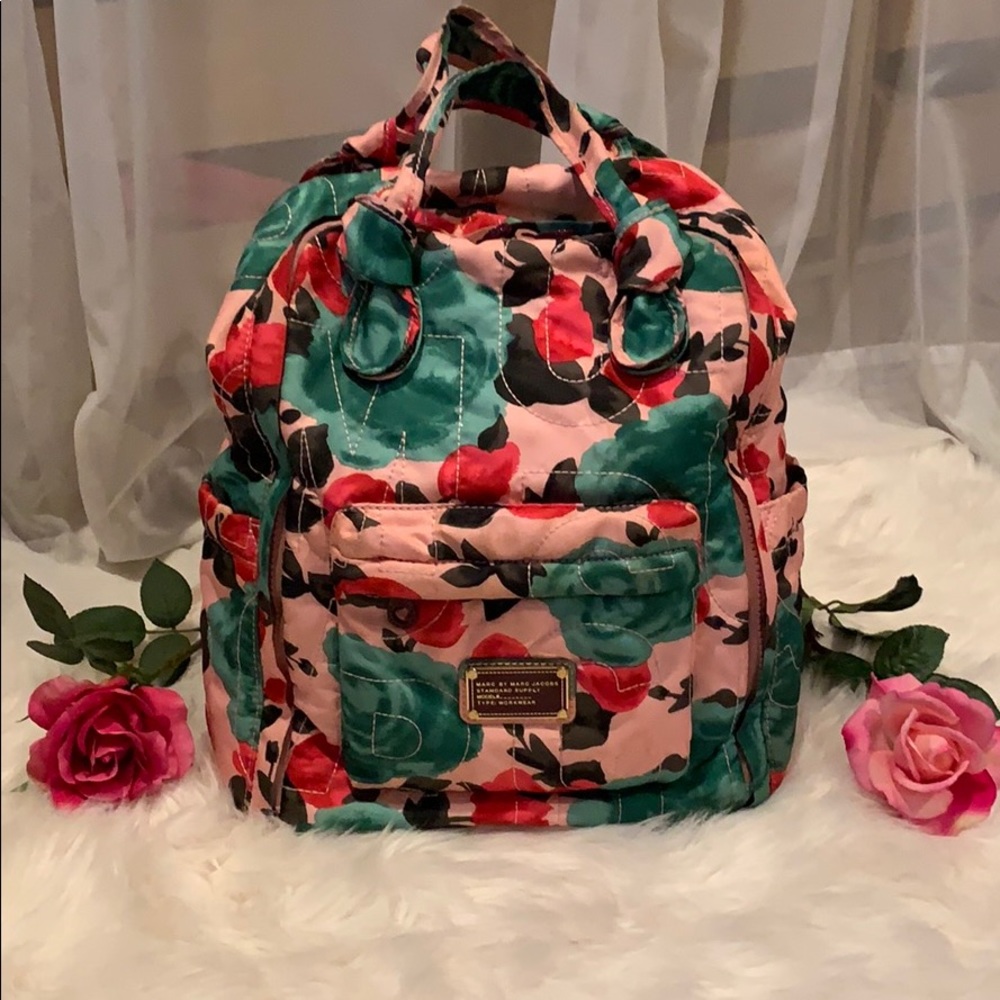 Marc by Marc Jacobs Floral Backpack 💐🎒🌷